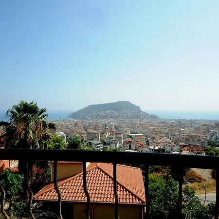Emre Mustakil 2 Alanya