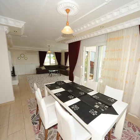 Villa Emre Mustakil 2