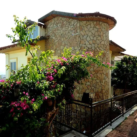 Emre Mustakil 2 Villa *