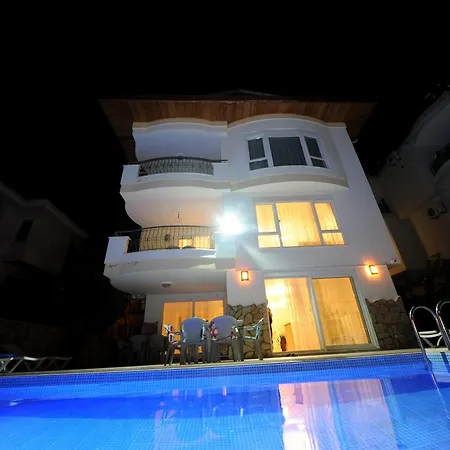 Emre Mustakil 2 Alanya